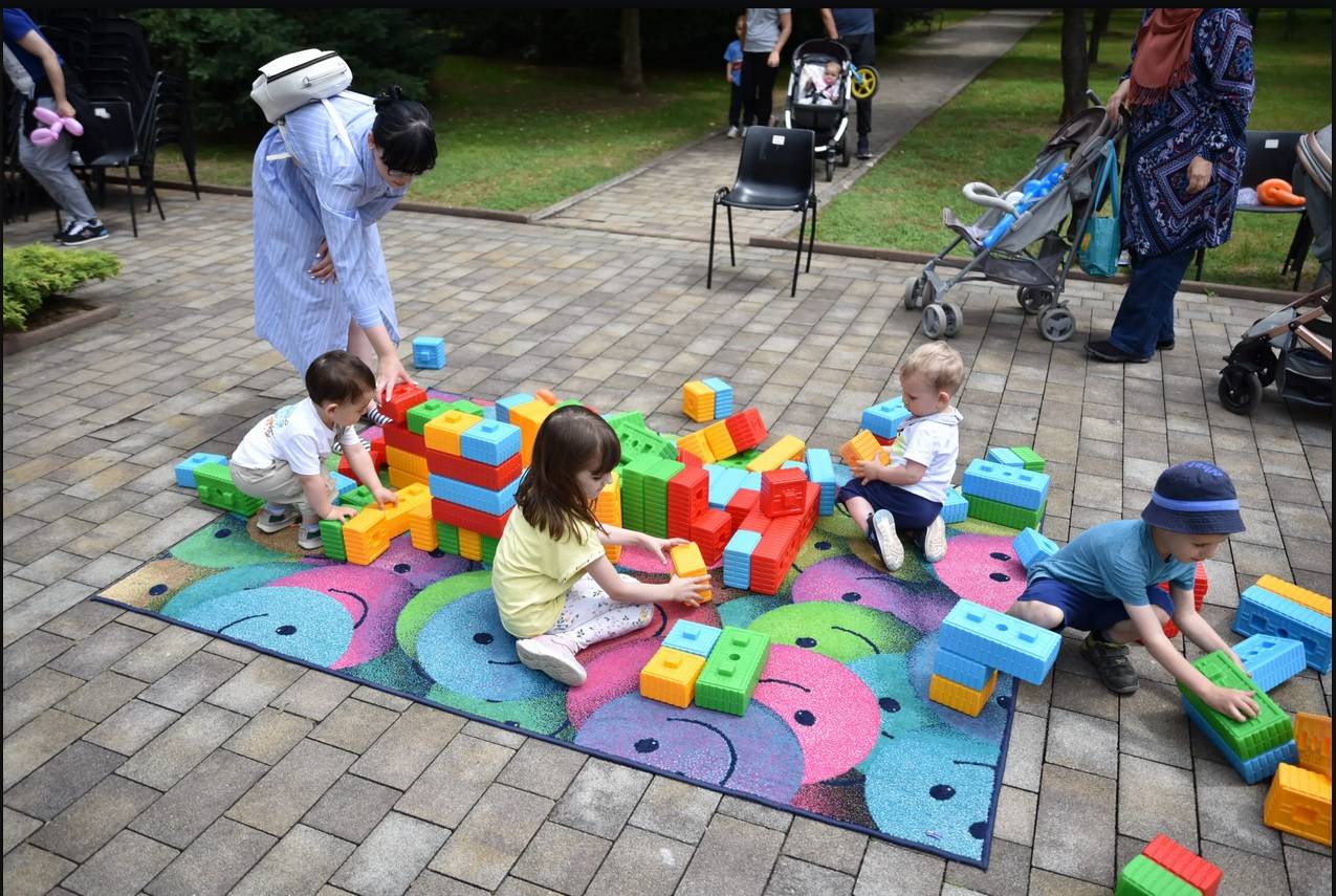 Конференција беба